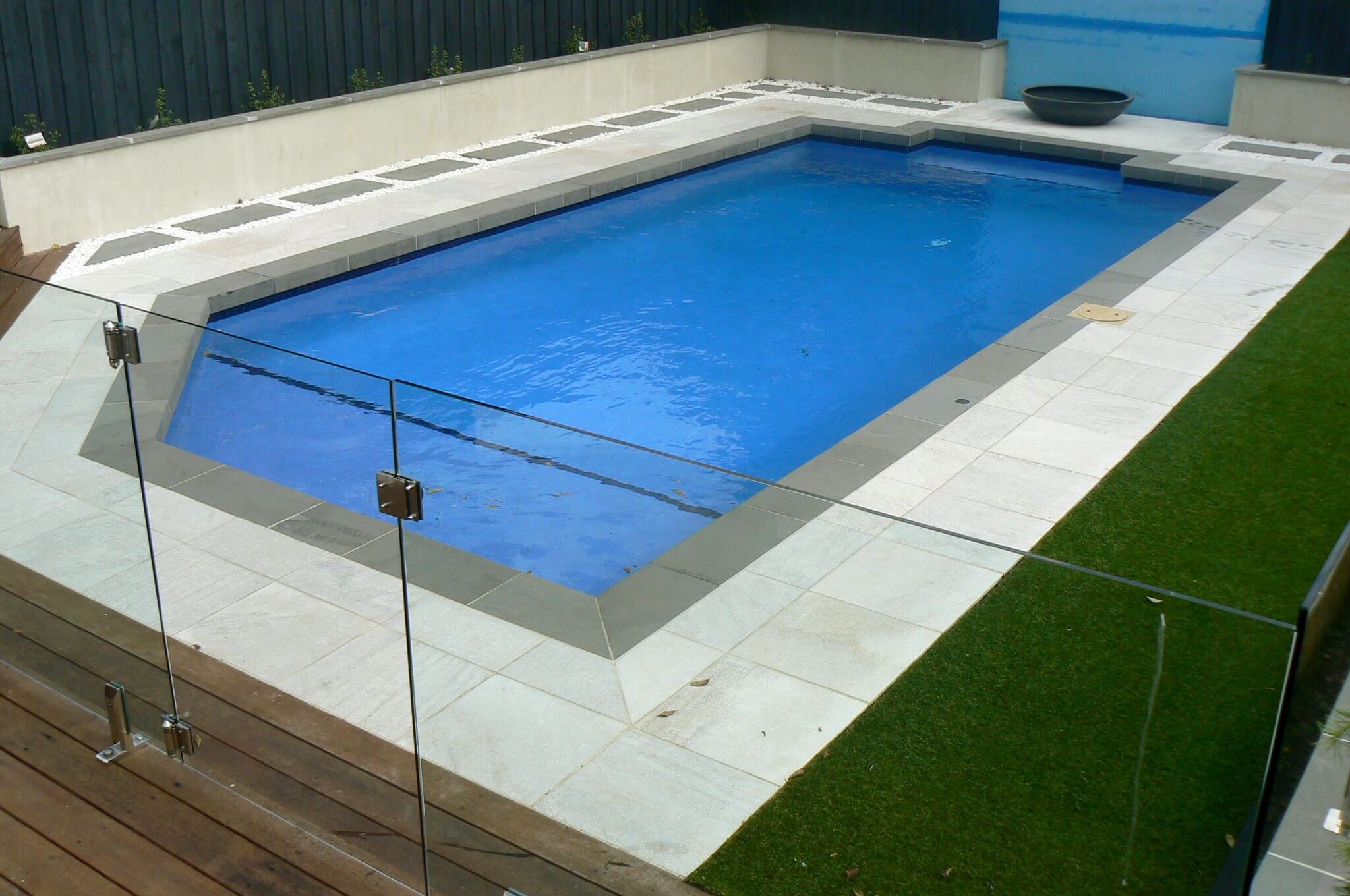 POOL COPING TILES BLUE STONE DROP FACE