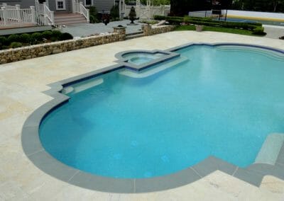 bluestone-pool-coping-and-travertine-pool-paving-tiles-non-slip